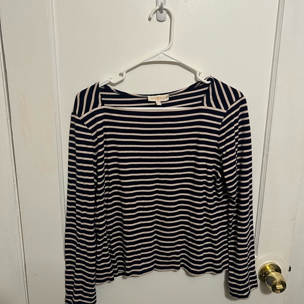 Women's Black and White Striped Top